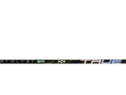 TRUE Catalyst 9X3 Grip Hockey Stick - INTERMEDIATE