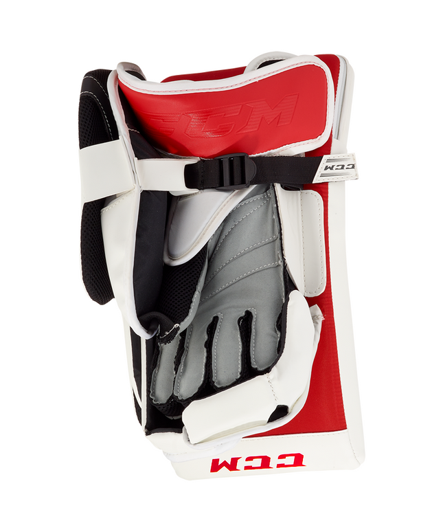 CCM EFlex E5.5 Goalie Blocker - YOUTH