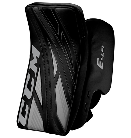 CCM Extreme Flex E4.9 Goalie Blocker - INTERMEDIATE